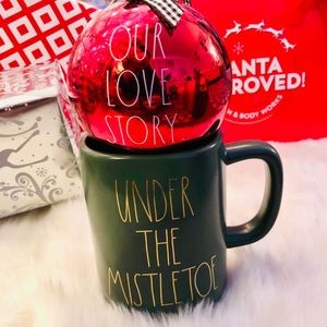 Rae Dunn UNDER THE MISTLETOE Mug